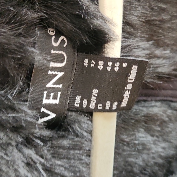 VENUS Faux Fur Vegan Leather Jacket - Picture 2 of 8